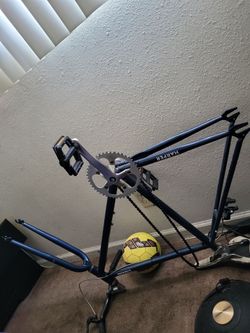 Fixie bicycle
