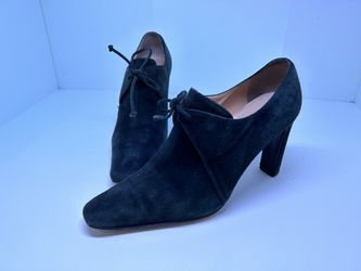 Ellen Tracy Vintage Suede Shoes, Size 10