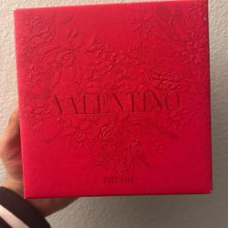 Valentino Perfume