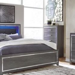 Lodanna Gray LED Panel Bedroom Set