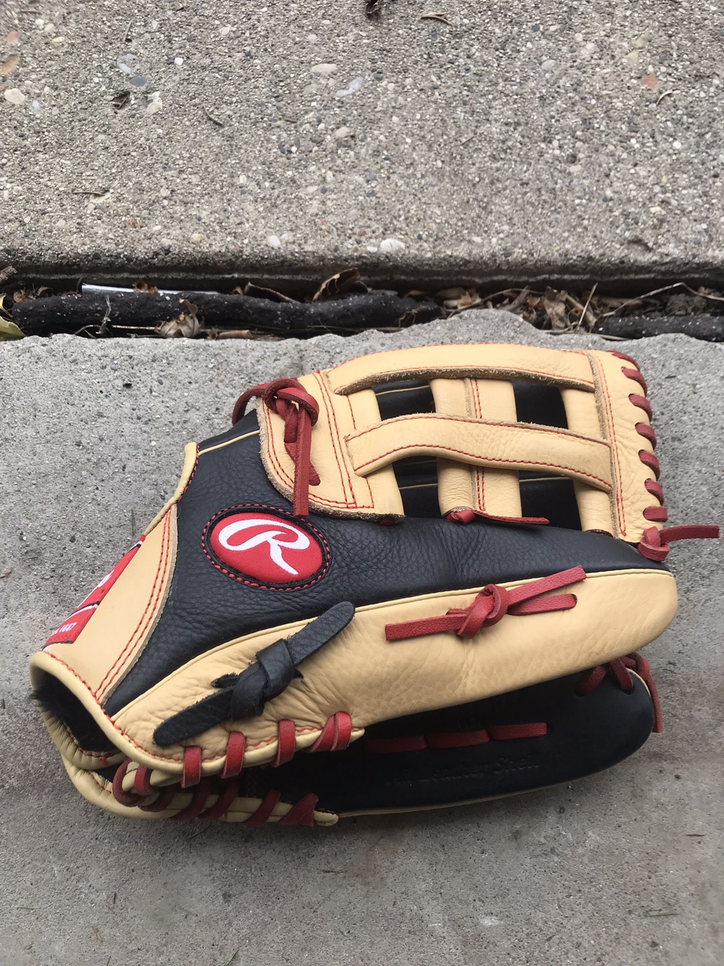 Baseball Glove 12 Inch 