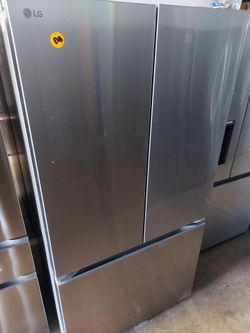 LG 27cu.ft Counter-Depth French-Door Refrigerator