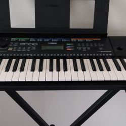 Keyboard Yamaha  E253. New post 08/04/2026