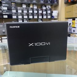 Fujifilm X100 VI 