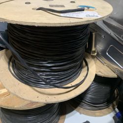 West Penn AQ225 2-Conductor 16 AWG Stranded Cable - Black - 1000 Feet