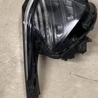 2022-2023 KIA SPORTAGE PASSENGER SIDE HEADLIGHT