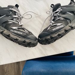 Balenciaga Tracks 2021