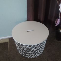 Ikea Small Coffee Table 26 Wide 26 Deep 20 Height