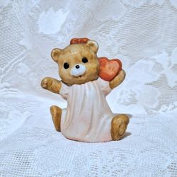 Sweet Porcelain Bear figurine holding red heart, Made in Taiwan R.O.C., 3" x 2.5"