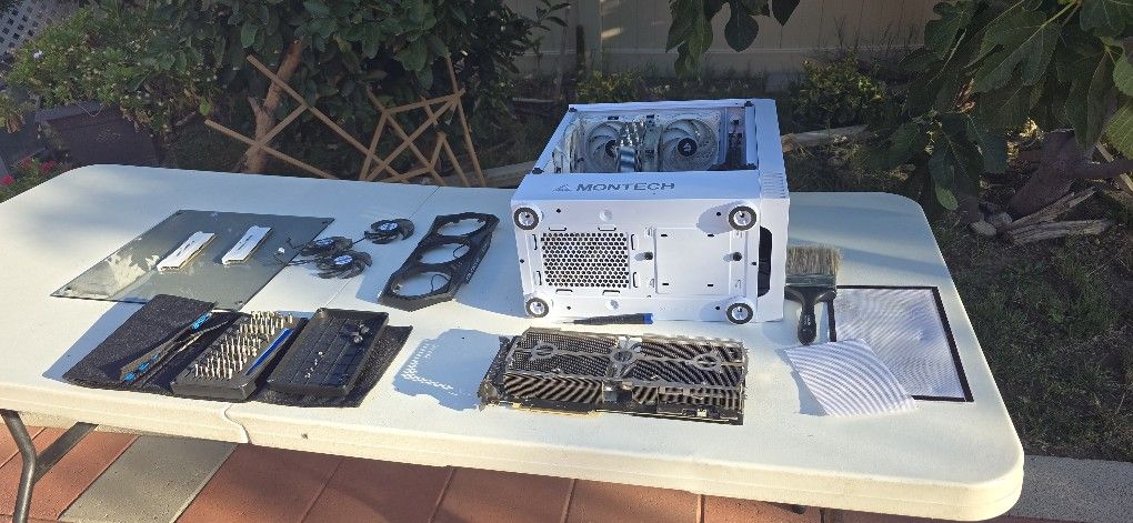Gaming Computer And Electrics
