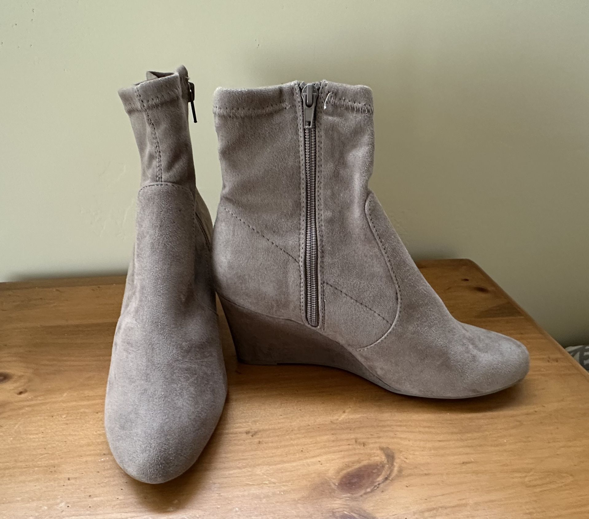 Ankle Boots - Women’s