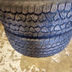 GOODYEAR WRANGLER TIRE PAIR 