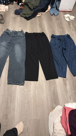 Ladies Pants, Size M, All For 15$
