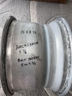 CENTERLINE BOLT PATTERS 5 on 4 3/4