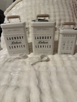 Better homes & Garden Laundry Tins