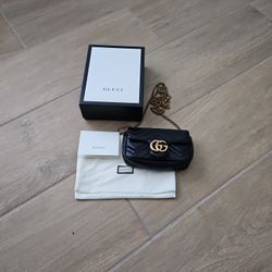 Gucci GG Marmont Crossbody Super Mini Black Leather