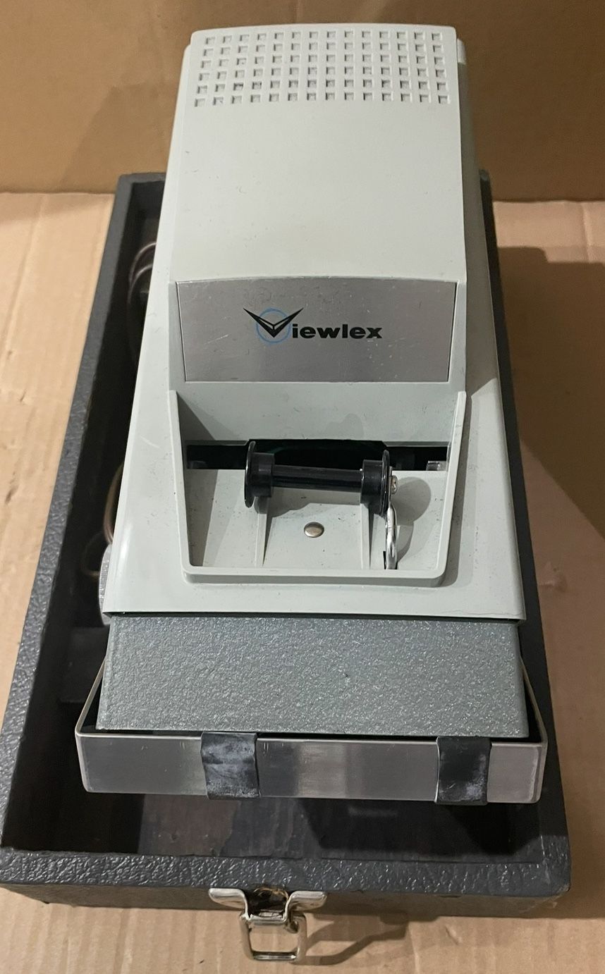 Viewlex V83 Little Giant Film Strip/Slide Projector, Tested