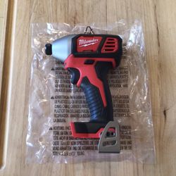 Milwaukee M18 18Volt Cordless Impact Driver.   Brand NEW.  Tool  Only.  NUEVO.