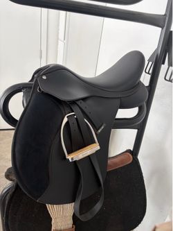 English saddle
