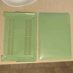 Mac Book Pro 16” inch green case