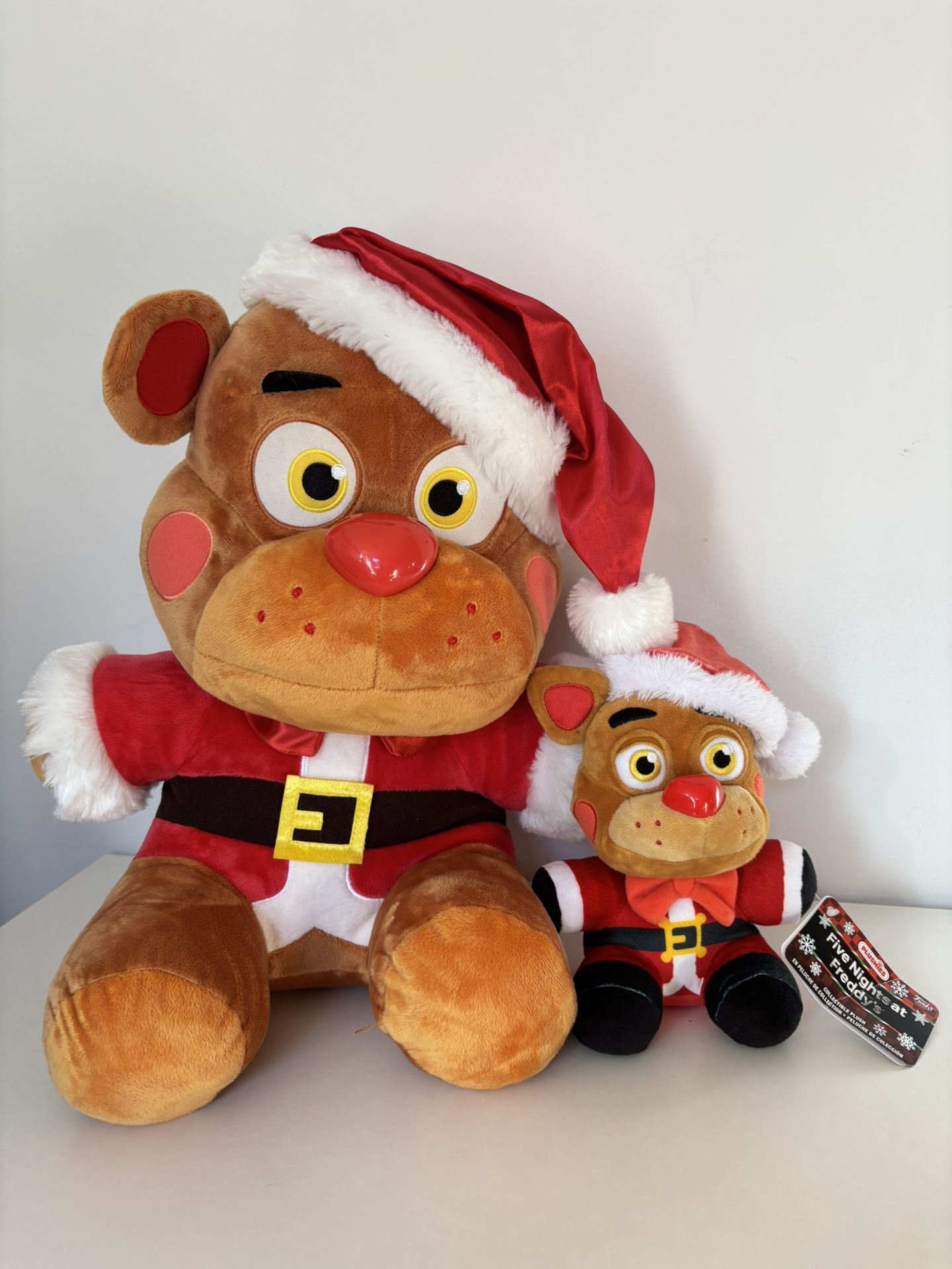 FNAF Santa Freddy plush FUNKO 2023 Five Nights at Freddys