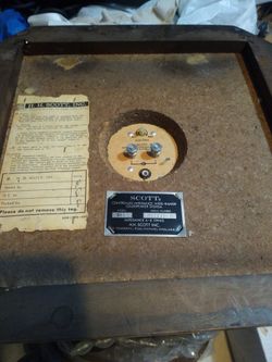 2  Two Old School H.H Scott S-100 Speakers