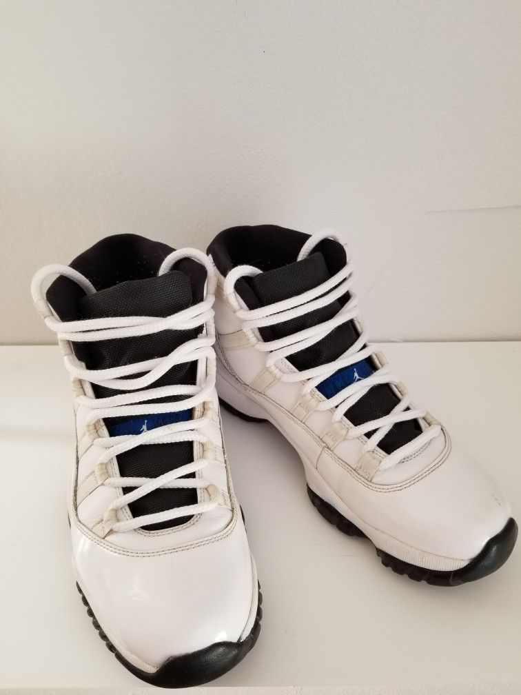 Jordan 11 "Royal Blues" Mens Sz 9