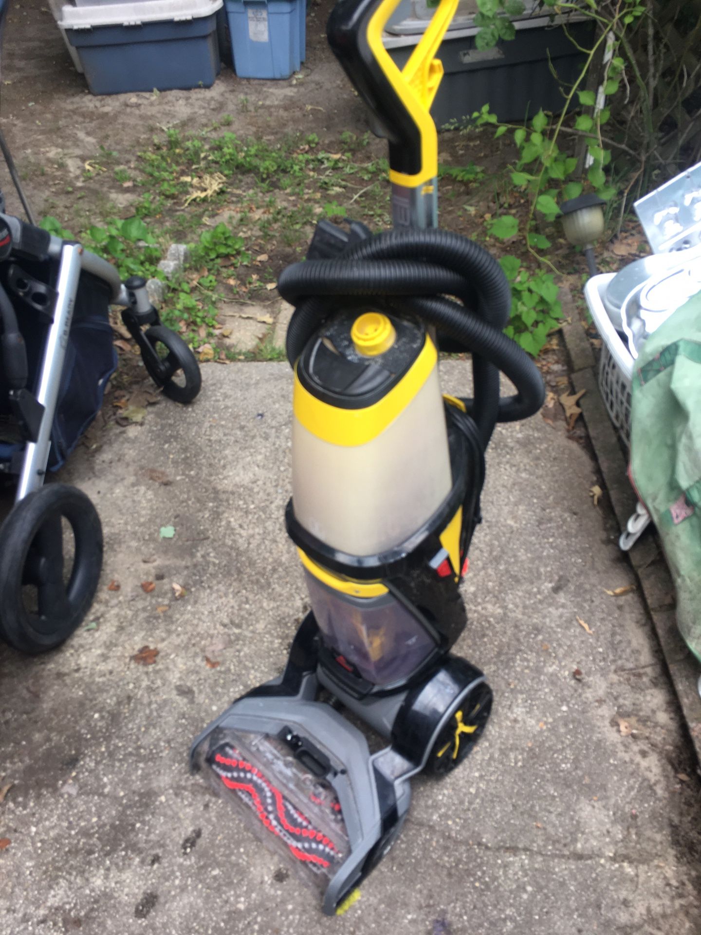 Very Nice Like New High-Powered Carpet Steam Cleaner Bissell Only $80 Firm