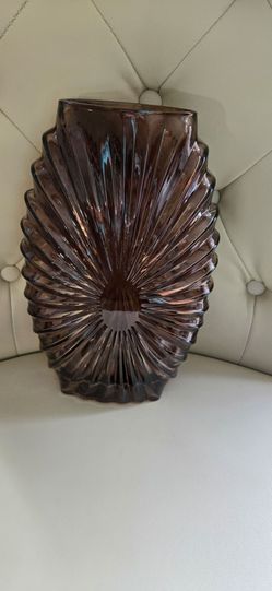 Amber glass Starburst vase
