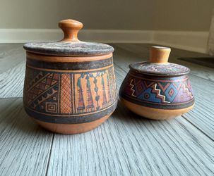 Handcrafted Peruvian Terracotta Vessels 2-Piece Set With Lids