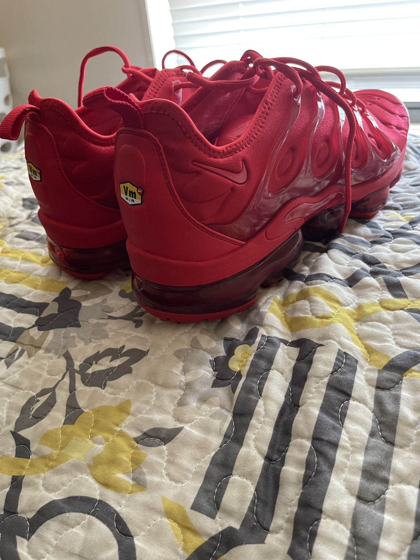 Nike Air Vapormax Plus “Triple Red” Size 11 (Men)