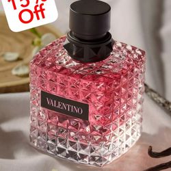 Valentino Donna Born In Roma Eau de Parfum Spray, 3.4-oz.