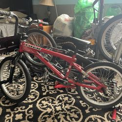 Mid School Trek Sub Vert 2 