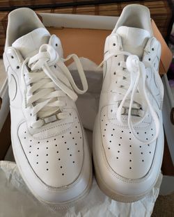 Vintage Nike Air Force 1 '07 (Size 14)