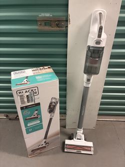Black Decker vacuum