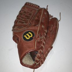 Wilson A2655  Fieldmaster Leather Youth Baseball Glove