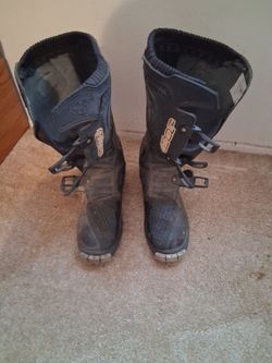 Thor size 9 riding boots