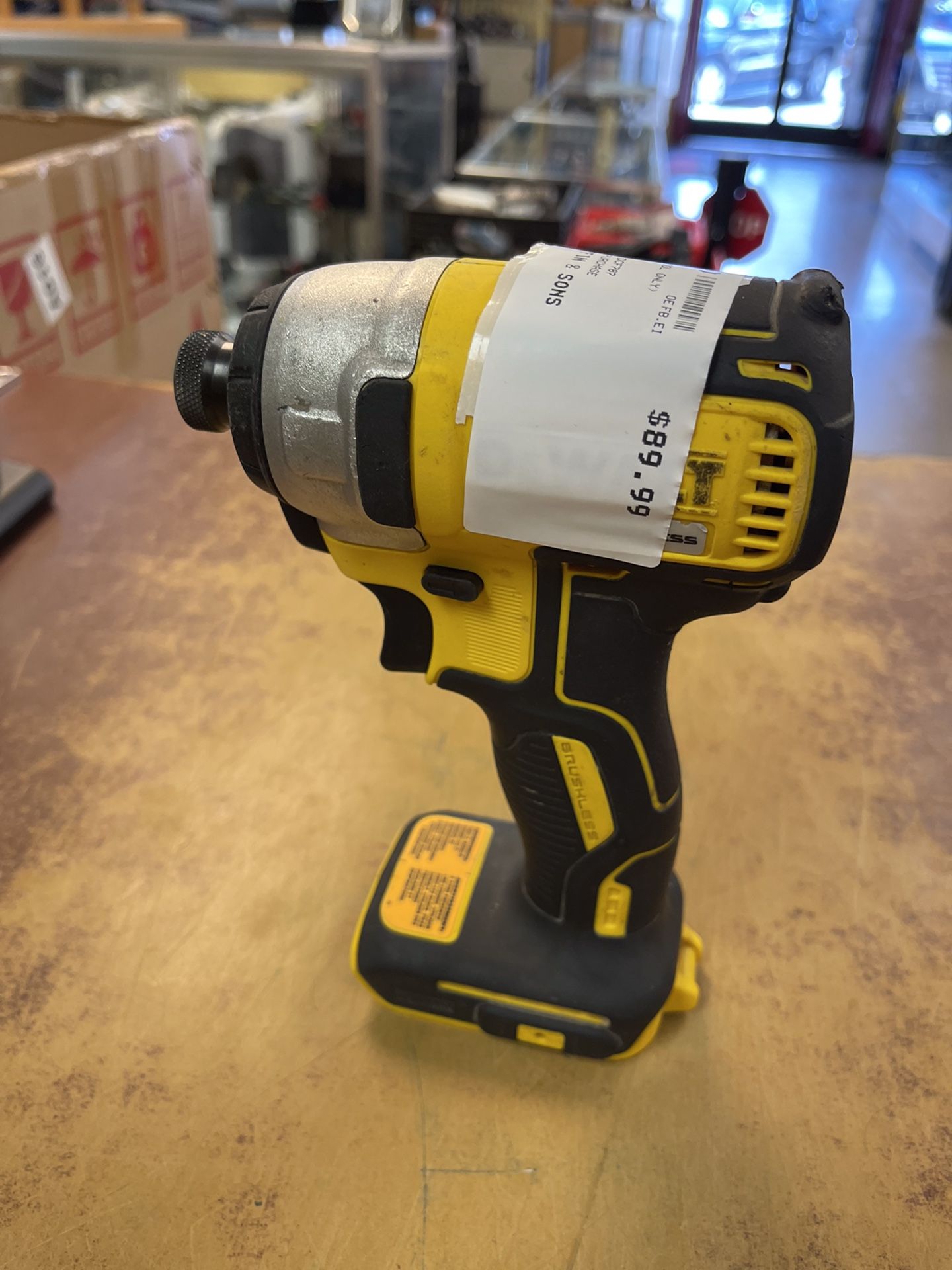 DEWALT 1/4” Impact Driver ( Tool Only )