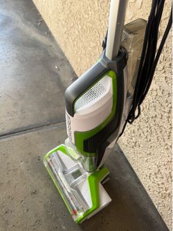 Like new Bissell Vaccum