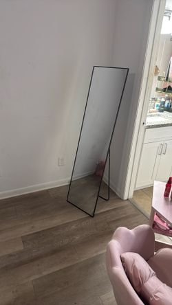 mirror