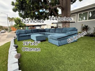 Blue Velvet Sectional Sofa with Chaise and Storage Ottoman 5 pieces
