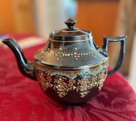 Teapot from England