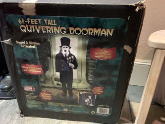 Gemmy Quivering Doorman