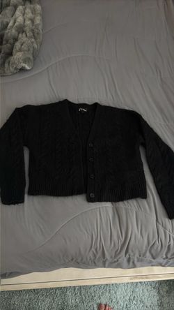 Black Cable Knit Cropped Cardigan