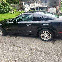 2005 Ford Mustang
