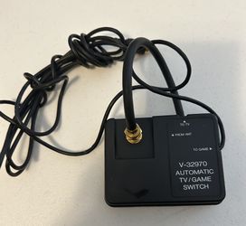 Automatic Tv/gaming Switch  V-32970