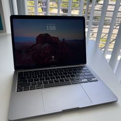 MacBook Pro 13inch 250Gb