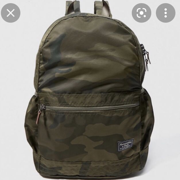 Abercrombie Fitch nylon packable travel backpack 17”wx17”h Men NEW