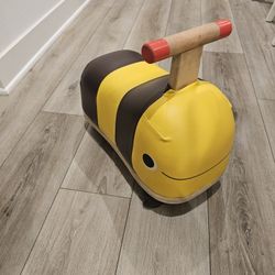 B. toys Wooden Bee Ride-On - Boom Buggy: Toddler Push Toy, Physical Fitness Builder, Max Capacity 88 lbs
