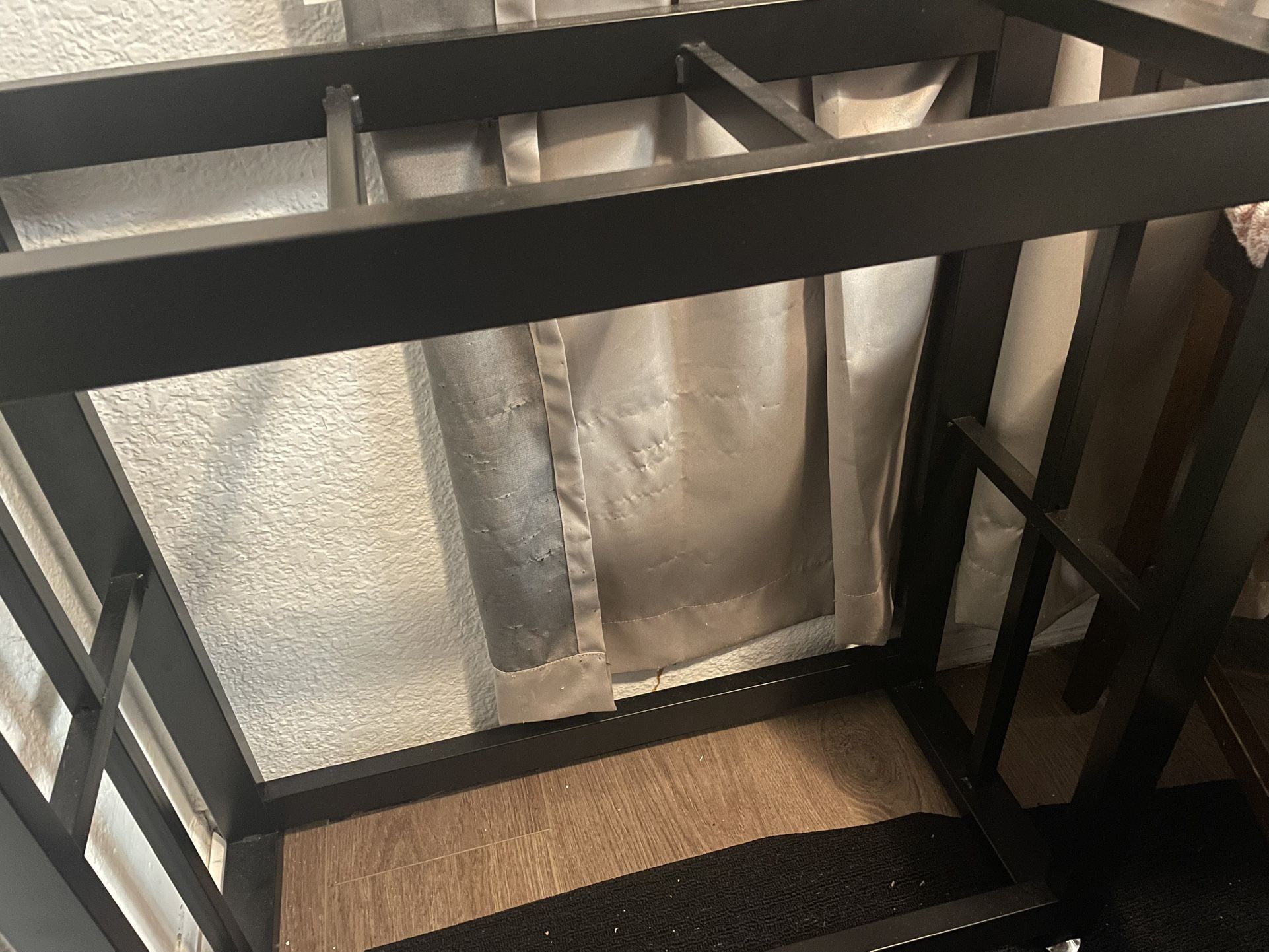Fish Tank Stand